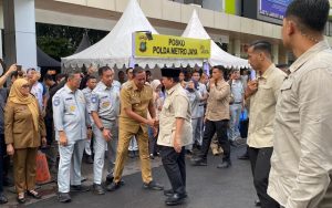 Prabowo_ke_RSUD_Bekasi_Kota