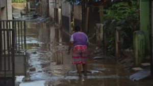 Banjir-kota-bekasi15