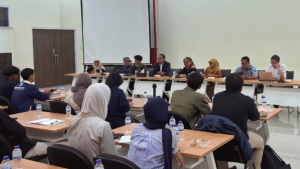 dialog-terbuka-bersama-mahasiswa-rektor-tegaskan-posisi-ipb-university-tidak-kelola-sppg-fokus-pada-pusat-unggulan-pemenuhan-gizi-nasional-coe-pgn-770x400-1