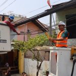 Tri Adhianto Tertibkan Kabel Semrawut di Jalan Pangeran Jayakarta Sepanjang 3 Kilometer